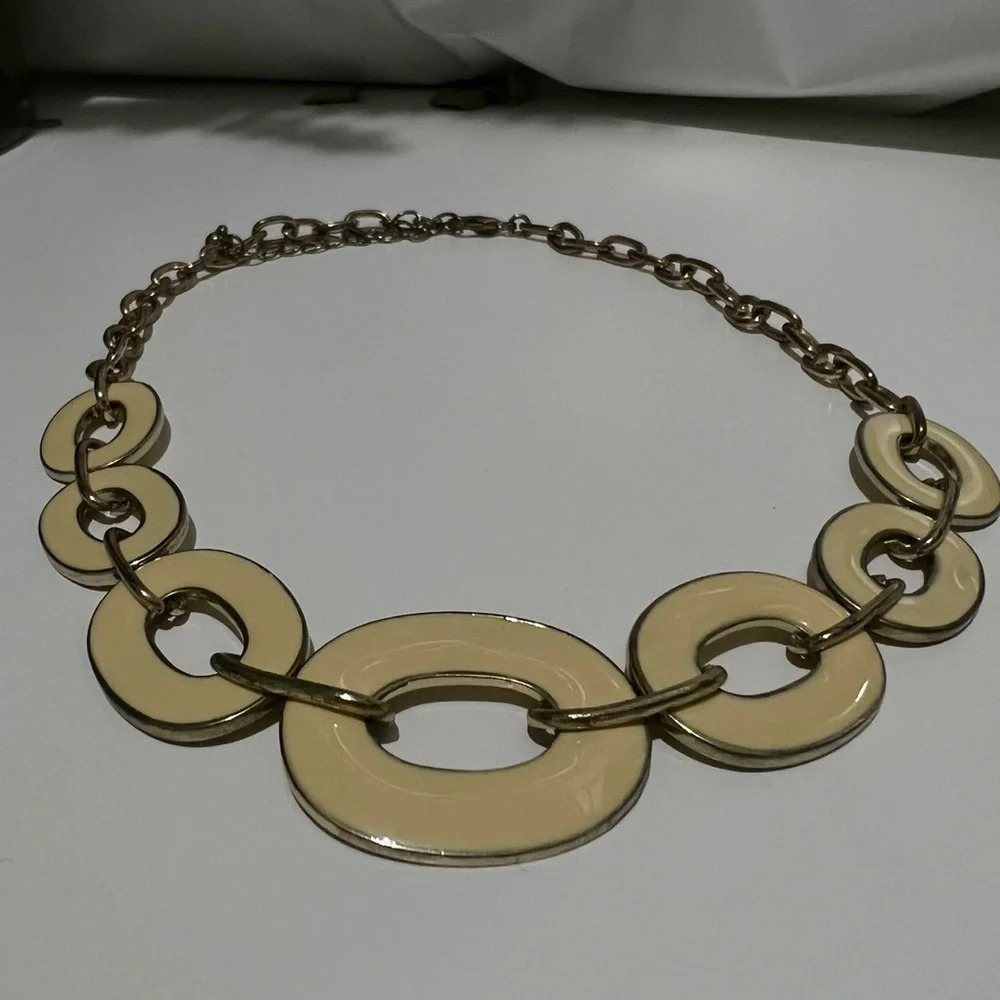 Vintage statement collar necklace